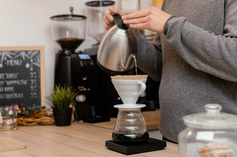 A Full Review of the Most Popular Coffee Makers for Home Use